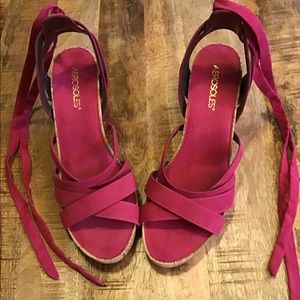 Wedge espadrilles with ankle ties